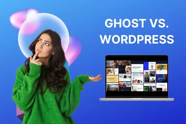 Eine Frau in einem grünen Pullover steht neben einem Laptop, auf dem eine Liste von Websites angezeigt wird. Der Text lautet „GHOST VS. WORDPRESS“ auf einem blauen Hintergrund mit abstrakten Formen.